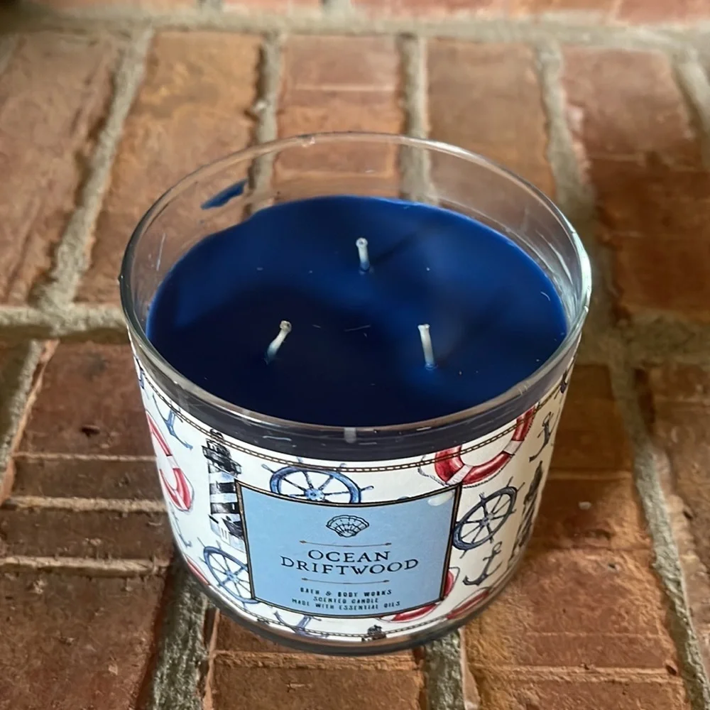 NEW Bath & Body Works Ocean Driftwood 3 Wick Jar Candle
